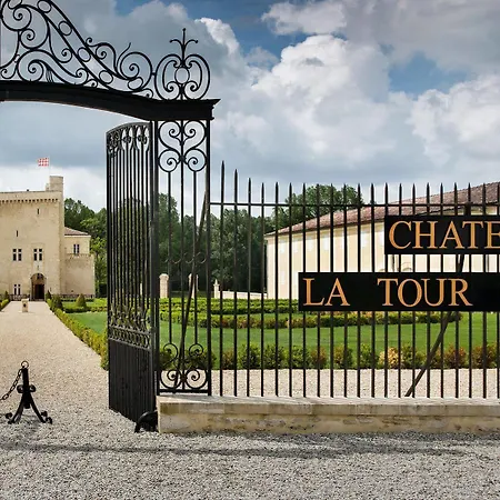 Chateau La Tour Carnet