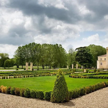 Chateau La Tour Carnet 3* Saint-Laurent-de-Medoc